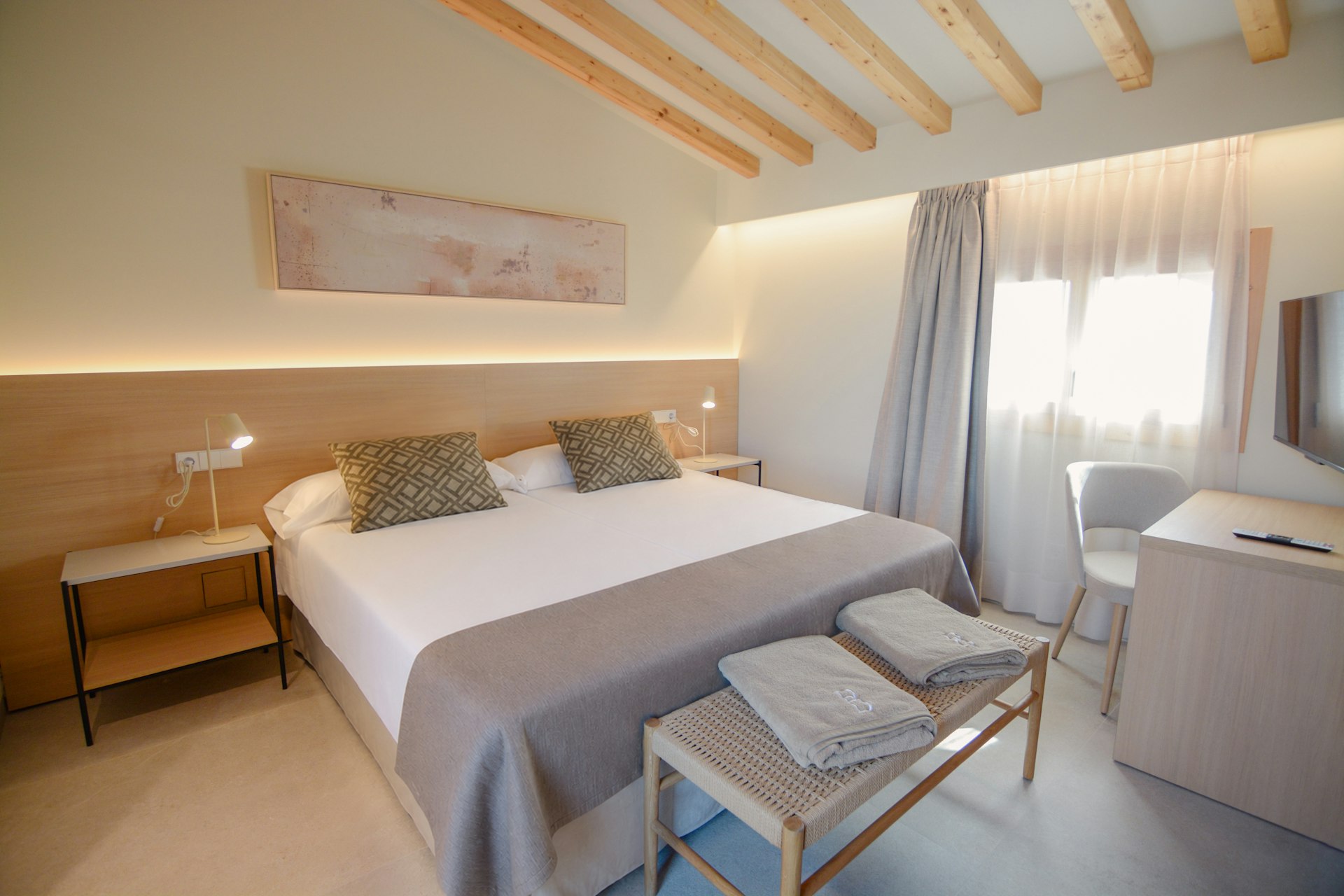 Suite with Terrace & Jacuzzi